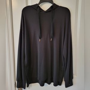 Avia Hooded Pullover